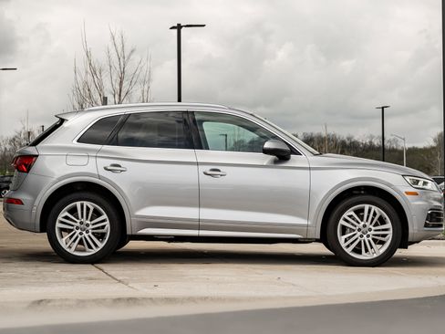 Used 2019 Audi Q5 Prestige AWD/4WD image 3