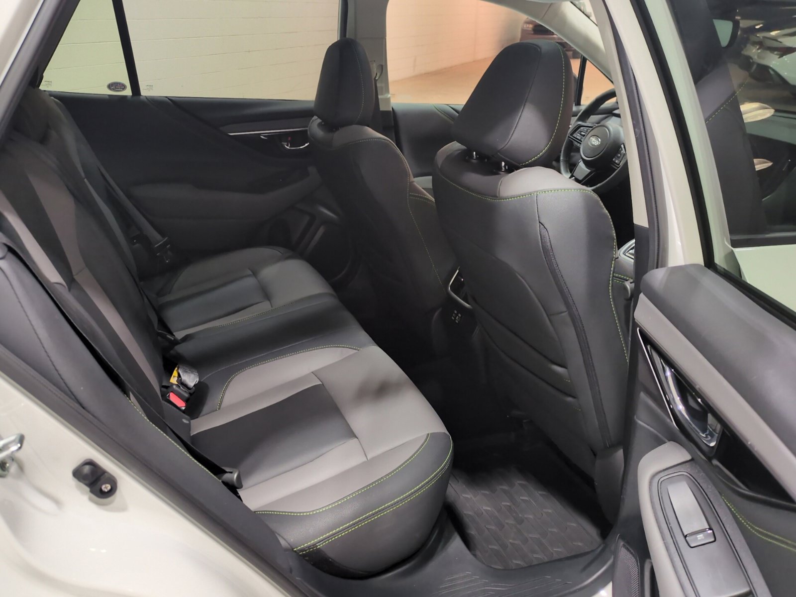 Certified 2024 Subaru Outback Onyx Edition AWD/4WD image 12