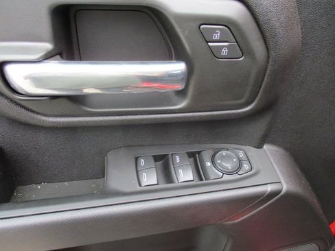 Used 2026 Chevrolet Silverado 3500 W/T AWD/4WD image 11