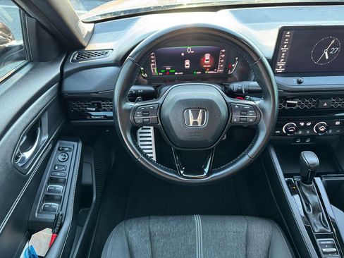 Used 2023 Honda Accord Sport image 17