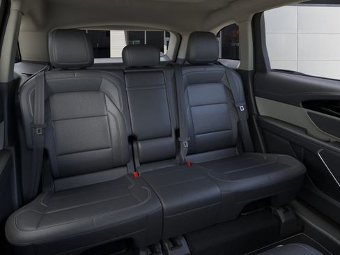 New 2024 Lincoln Nautilus Premier w/ Equipment Group 102A image 11