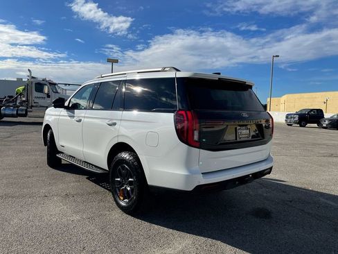 New 2026 Ford Expedition Tremor image 5