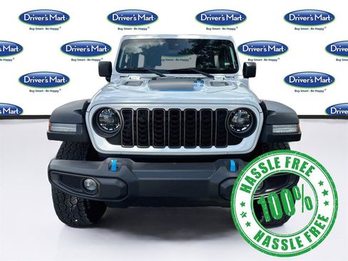 Used 2024 Jeep Wrangler Unlimited Rubicon 4xe AWD/4WD image 2