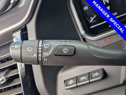 Used 2024 GMC Sierra 3500 Denali Ultimate image 28