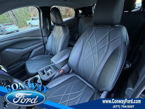 Used 2025 Ford Mustang Mach-E Select w/ Interior Protection Package image 29