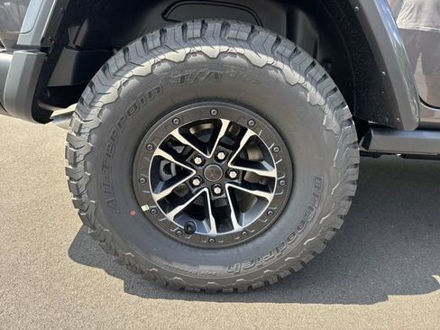 New 2026 Jeep Wrangler Unlimited Rubicon AWD/4WD image 17
