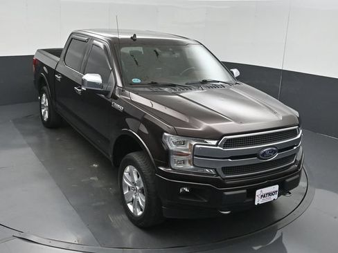 Used 2018 Ford F150 Platinum w/ Equipment Group 701A Luxury AWD/4WD image 44