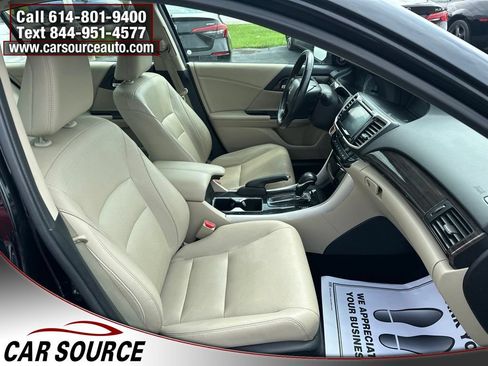 Used 2017 Honda Accord EX-L image 9