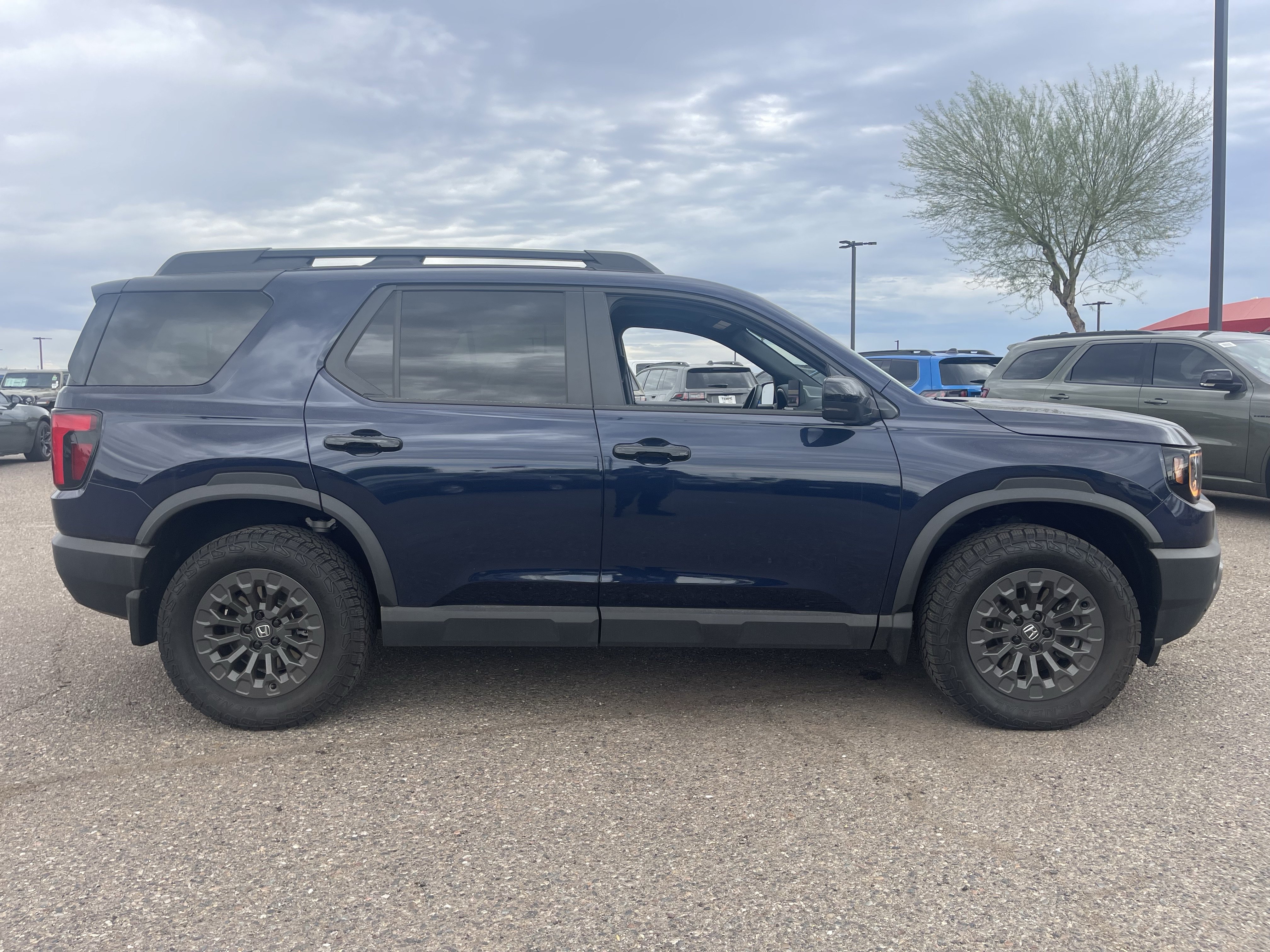 Used 2026 Honda Passport TrailSport image 6