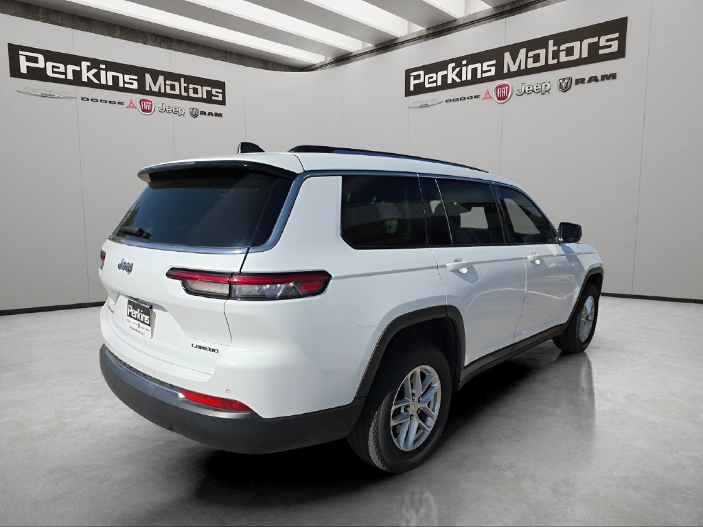 Used 2021 Jeep Grand Cherokee L Laredo w/ Luxury Tech Group I AWD/4WD image 5