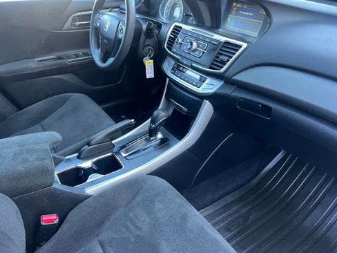Used 2013 Honda Accord LX image 16