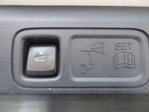 Certified 2022 Ford Expedition Max XLT AWD/4WD image 13