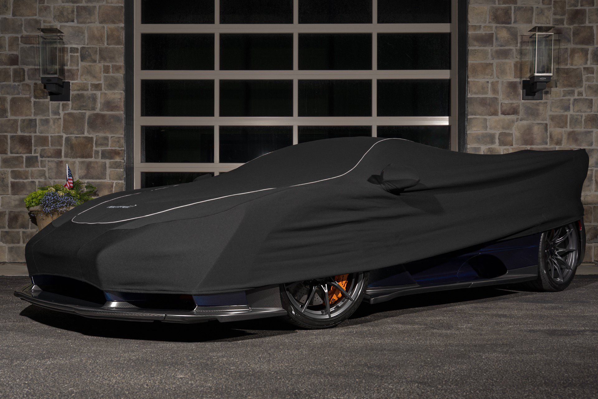Used 2019 McLaren Senna RWD image 83
