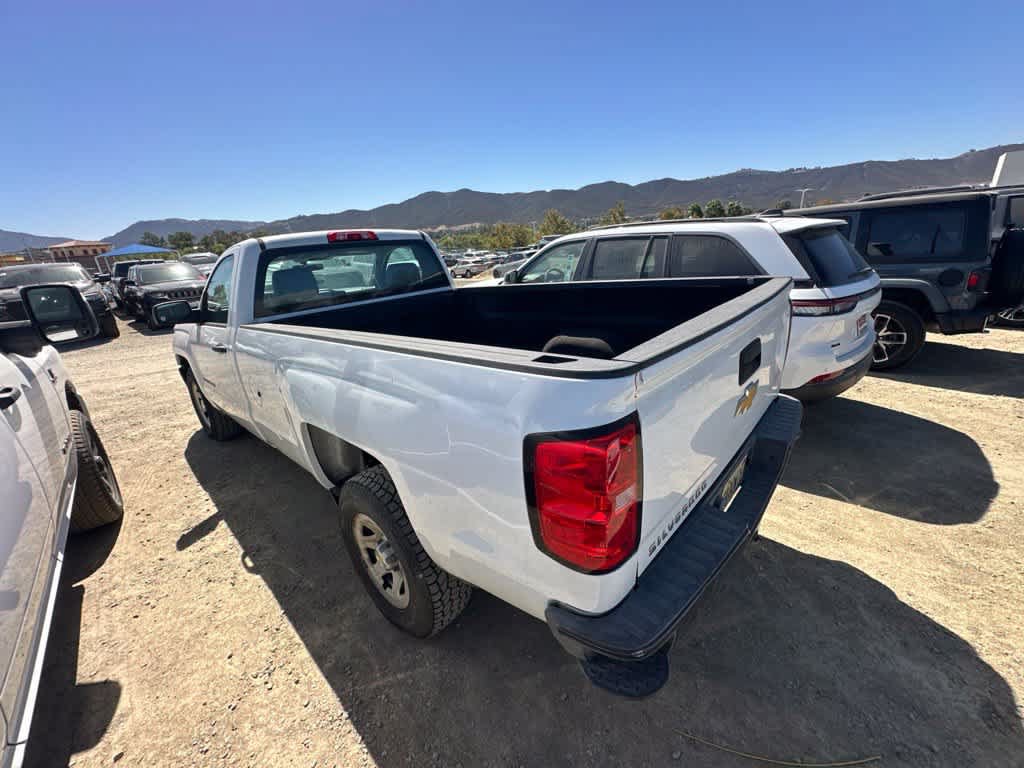 Used 2018 Chevrolet Silverado 1500 W/T RWD image 4