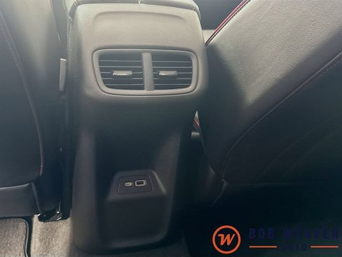 Used 2023 Buick Envision Essence w/ Sport Touring Package AWD/4WD image 33