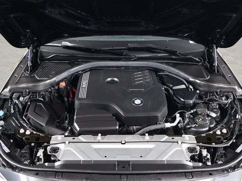 Used 2023 BMW 230i Coupe w/ Convenience Package RWD image 15