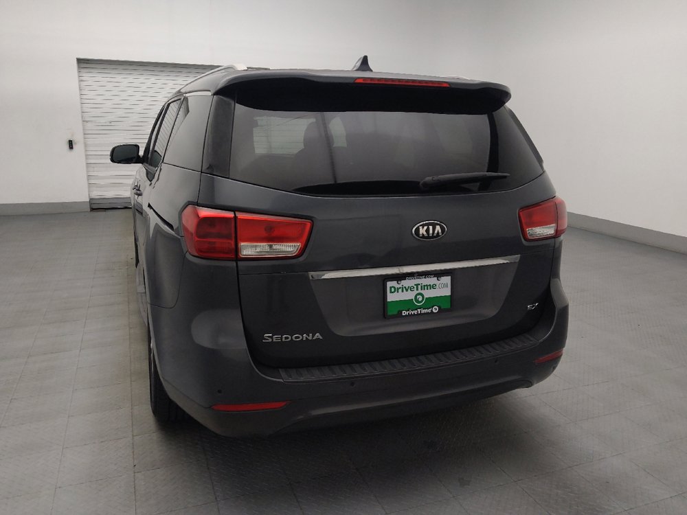 Used 2016 Kia Sedona EX FWD image 6