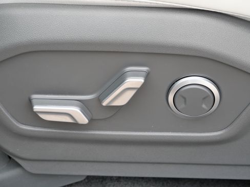 Certified 2026 Hyundai Santa Fe SEL w/ Tow & Go Package image 20