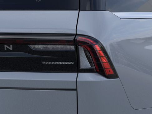 New 2026 Lincoln Navigator L Reserve AWD/4WD image 21