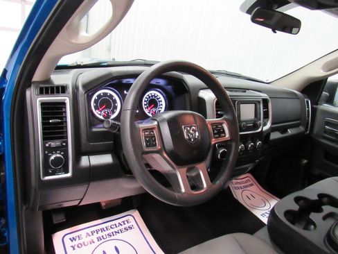 Used 2024 RAM 1500 Classic SLT image 31