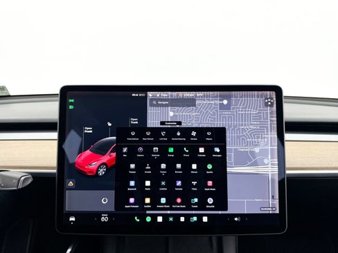Used 2021 Tesla Model Y Long Range AWD/4WD image 5