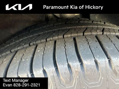 Used 2021 Kia Sorento SX FWD image 3