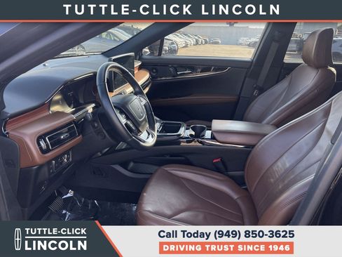 Certified 2022 Lincoln Nautilus Reserve w/ Luxury Package image 17