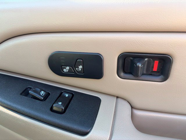 Used 2007 GMC Sierra 2500 SLT w/ Heavy-Duty Power Package RWD image 56