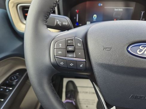 Used 2025 Ford Maverick Lariat w/ 4K Tow Package AWD/4WD image 21
