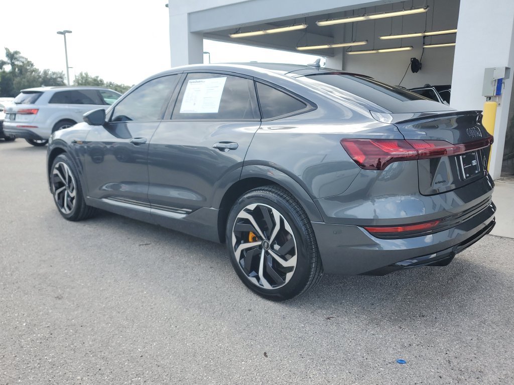 Certified 2023 Audi e-tron Premium Plus w/ Premium Plus Package AWD/4WD image 8