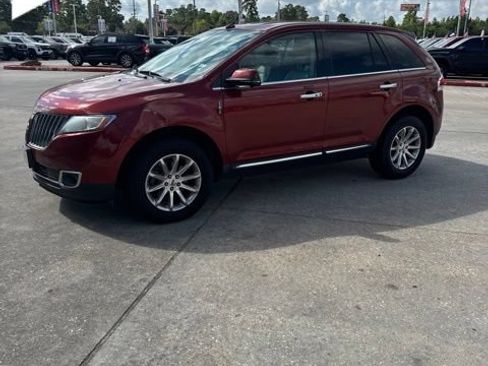 Used 2014 Lincoln MKX FWD w/ Equipment Group 101A image 6