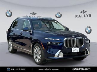 Used 2024 BMW X7 xDrive40i w/ Premium Package AWD/4WD video 1