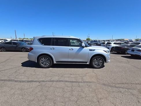 Used 2021 INFINITI QX80 Luxe image 4