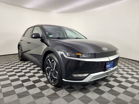 Certified 2024 Hyundai Ioniq 5 SE AWD/4WD image 7
