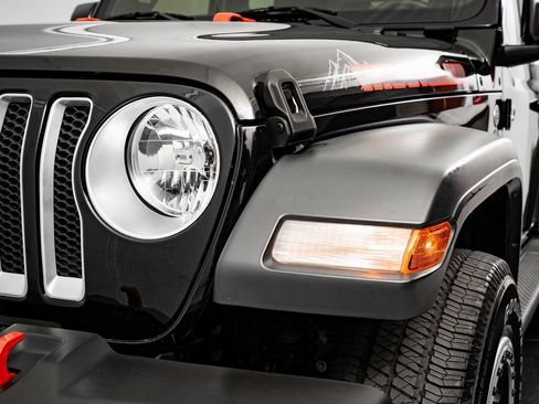 Used 2019 Jeep Wrangler Sport S image 17