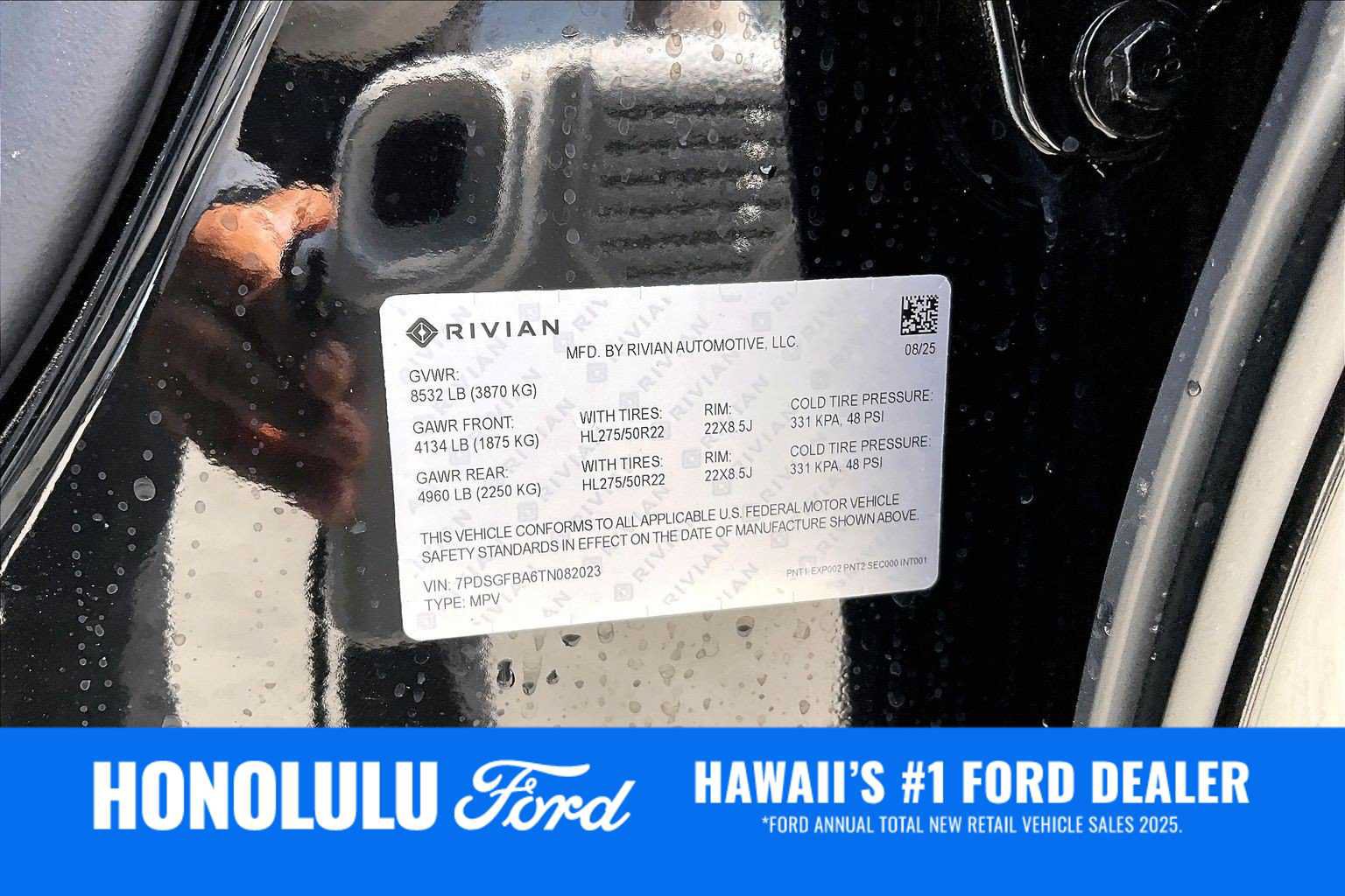 Used 2026 Rivian R1S Adventure Dual AWD/4WD image 20