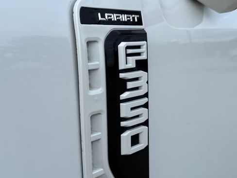 Used 2024 Ford F350 Lariat w/ Lariat Ultimate Package AWD/4WD image 6