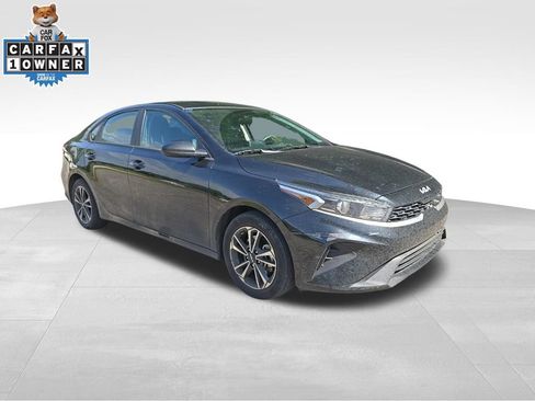 Used 2023 Kia Forte LXS FWD image 10