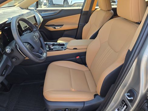 Certified 2026 Lexus NX 350h AWD w/ Accessory Package (2T) image 15