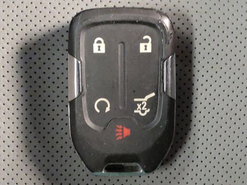 Used 2022 GMC Terrain SLT w/ Tech Package AWD/4WD image 32