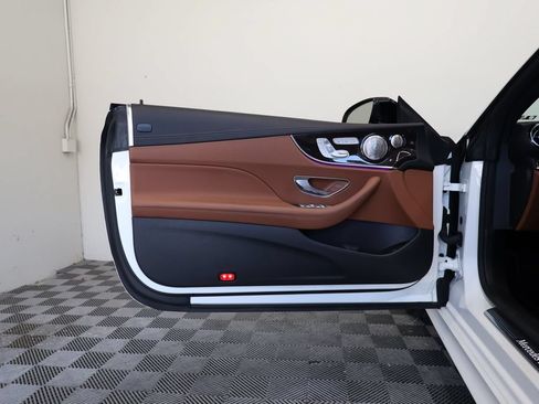 Used 2023 Mercedes-Benz E 450 Cabriolet image 14