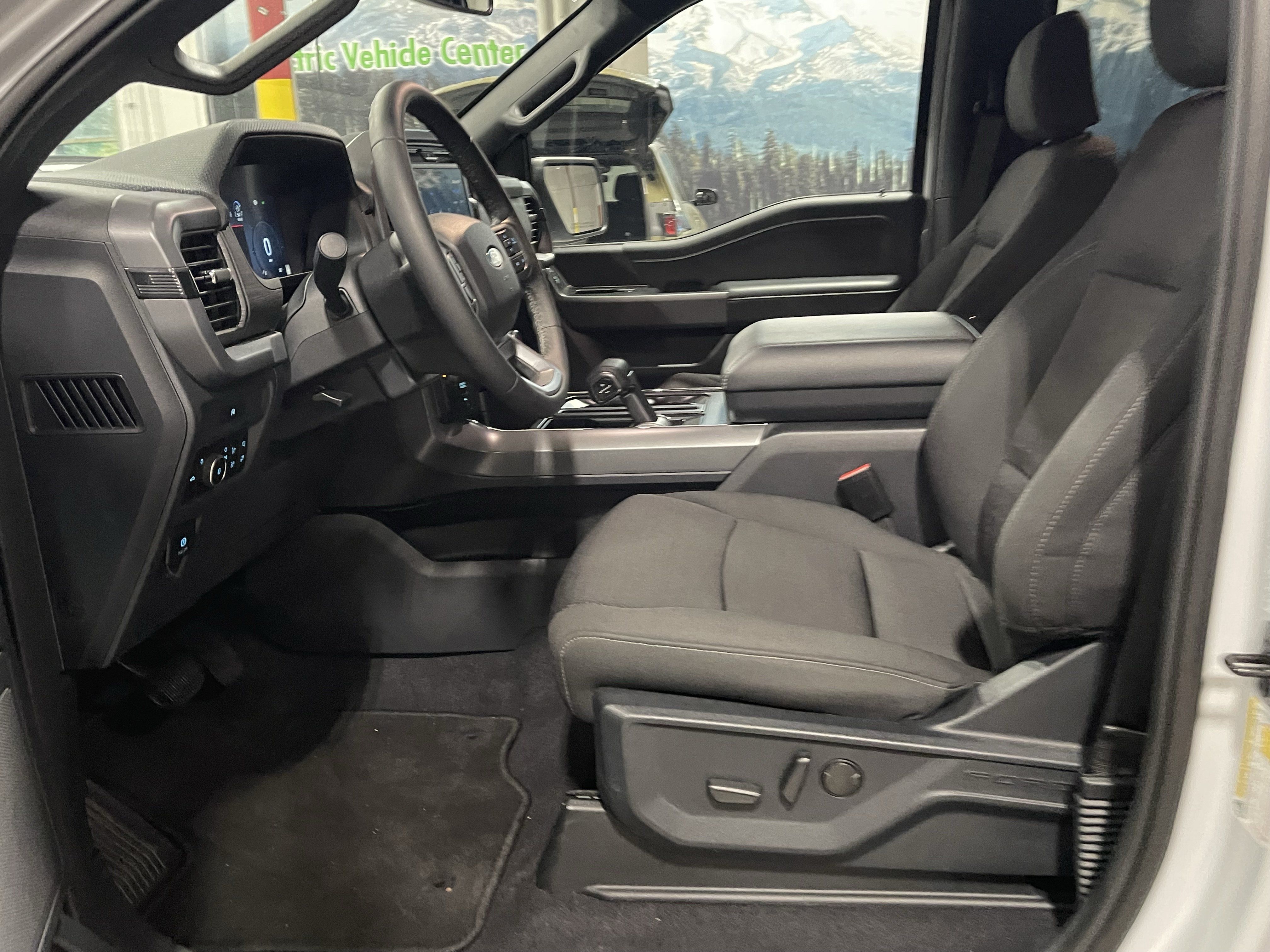 Used 2025 Ford F150 XLT w/ Equipment Group 302A MID AWD/4WD image 12