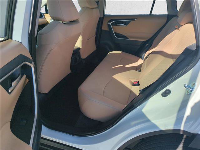 Certified 2025 Toyota RAV4 XLE FWD image 18
