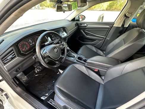 Used 2019 Volkswagen Jetta SE image 15