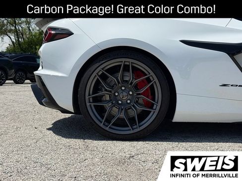 Used 2023 Chevrolet Corvette Z06 RWD image 16