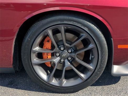 Used 2022 Dodge Challenger R/T Scat Pack image 10