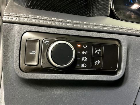 Used 2024 Ford Mustang GT Premium RWD image 35