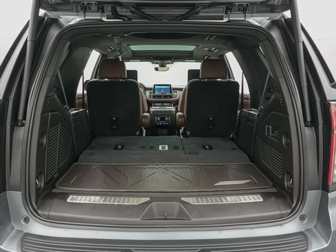 Used 2021 Chevrolet Tahoe High Country AWD/4WD image 27