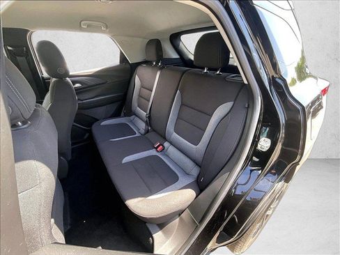 Certified 2024 Chevrolet TrailBlazer LT w/ Driver Confidence Package FWD image 25
