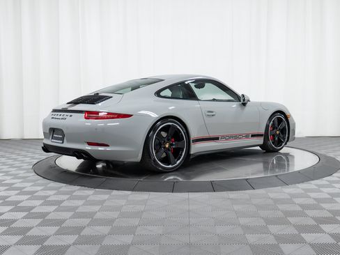 Certified 2016 Porsche 911 Carrera GTS RWD image 7